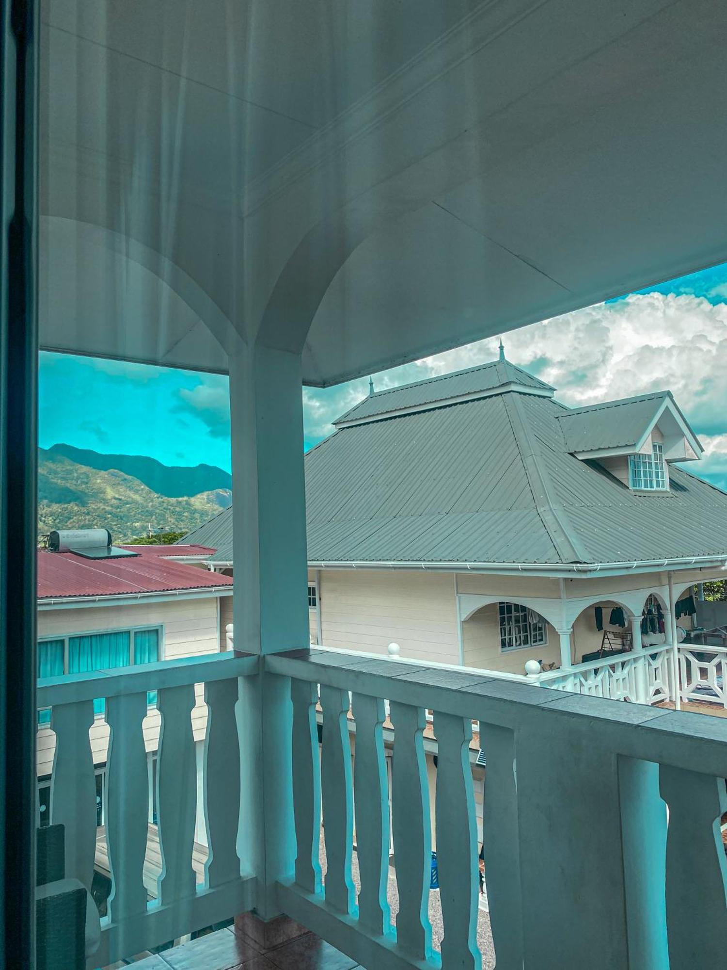 Divers alojamiento pensión Beau Vallon  Exterior foto