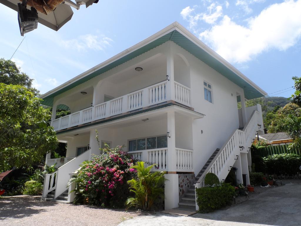 Divers alojamiento pensión Beau Vallon  Exterior foto